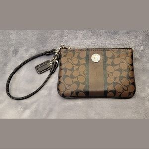 Classic coach, monogram, wristlet, brown and beige. Great rarely used condition